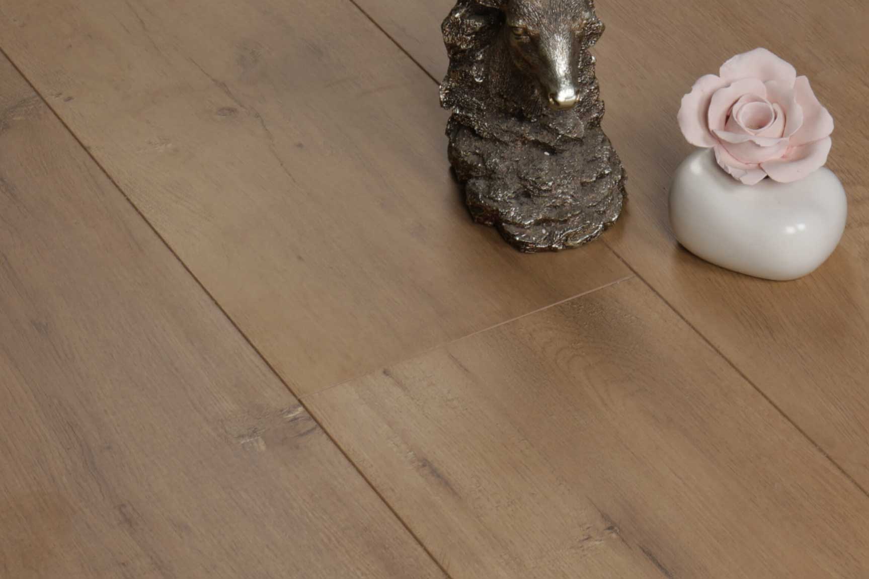 Platinum edition water resistant Laminate Flooring code 2203 BlondE Oak colour
